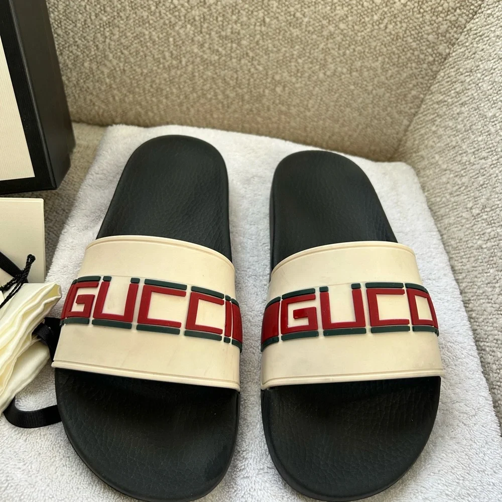 Gucci St. Nastro Slides with Logo